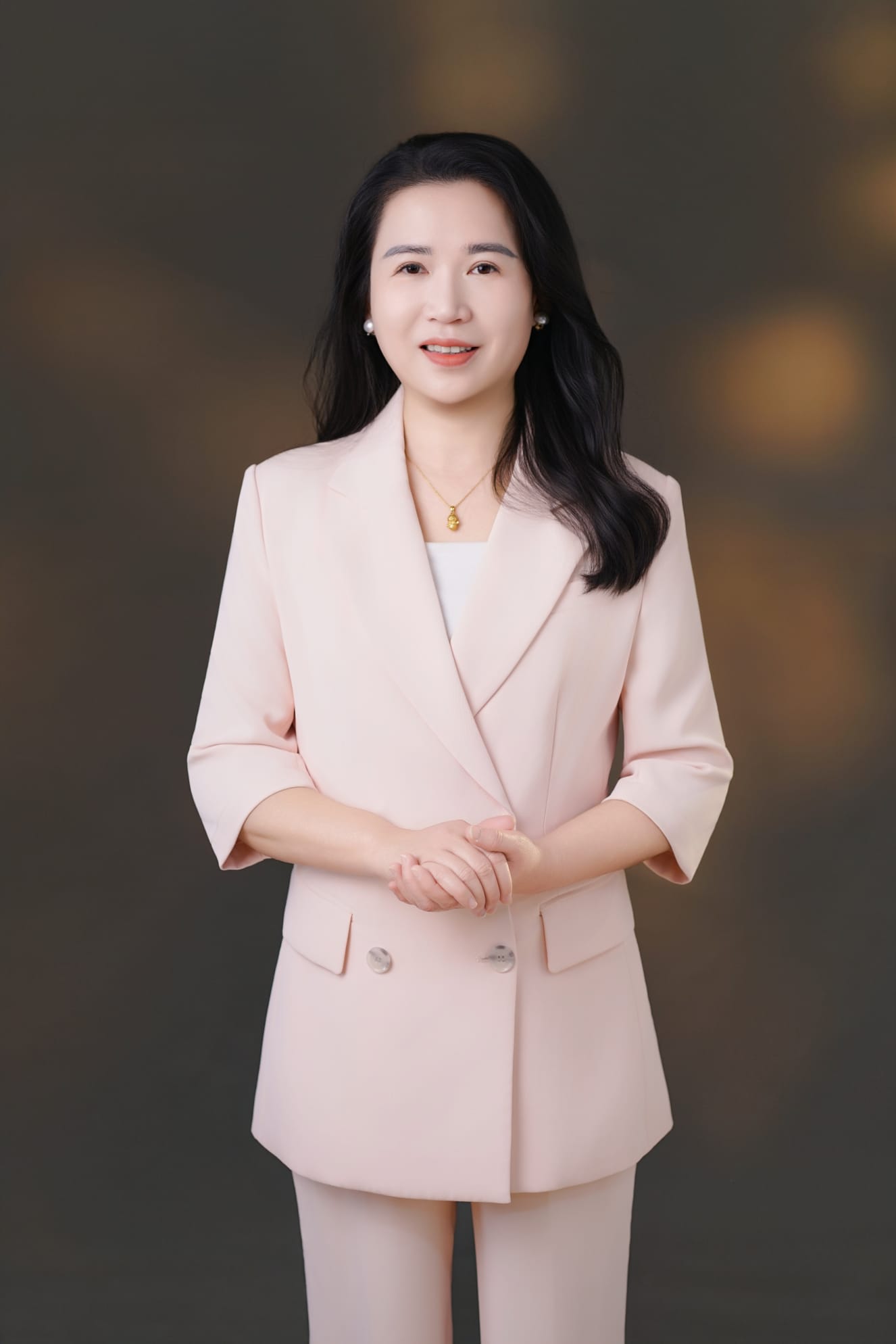肖萍教授职业肖像